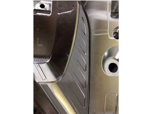 汽车灯装饰模具镭雕